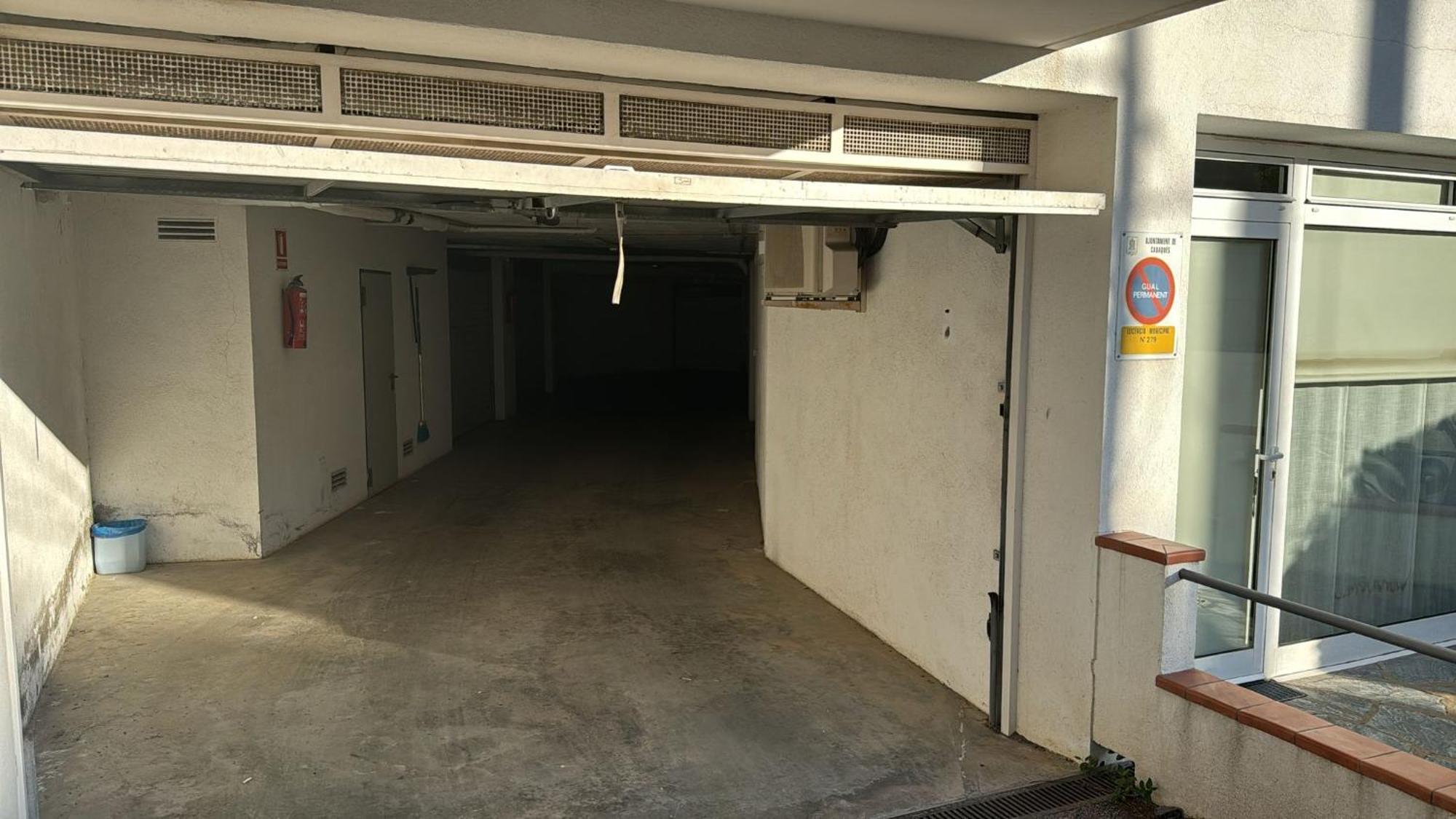 Piso Nuevo, Pk Pequeno Y A 5 Min De La Playa Caminando Apartment Cadaques Ngoại thất bức ảnh